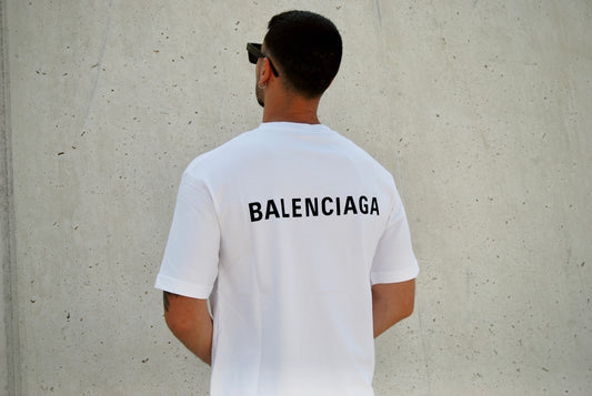 BALENCIAGA - T-SHIRT OVERSIZE BIANCA CON STAMPE